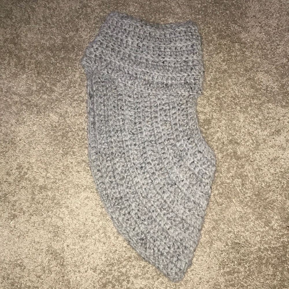 Shady Grey ❕ - Picture 2 of 2